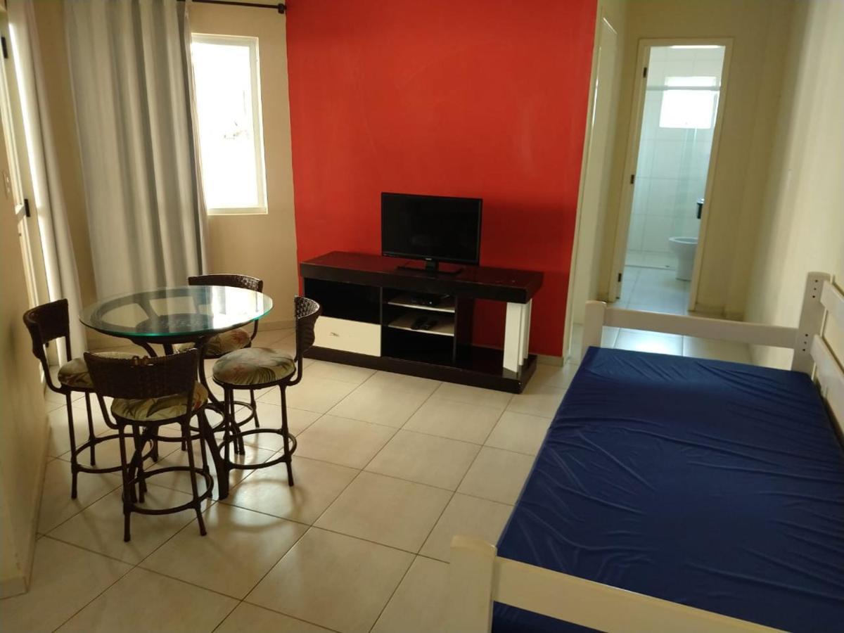 Residencial Melfi 3 Ap. 7 Fundos * Bombinhas